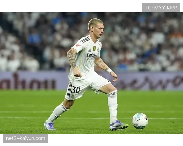 备战瓦伦西亚遇波折，马斯坦托诺伤情或影响出场计划